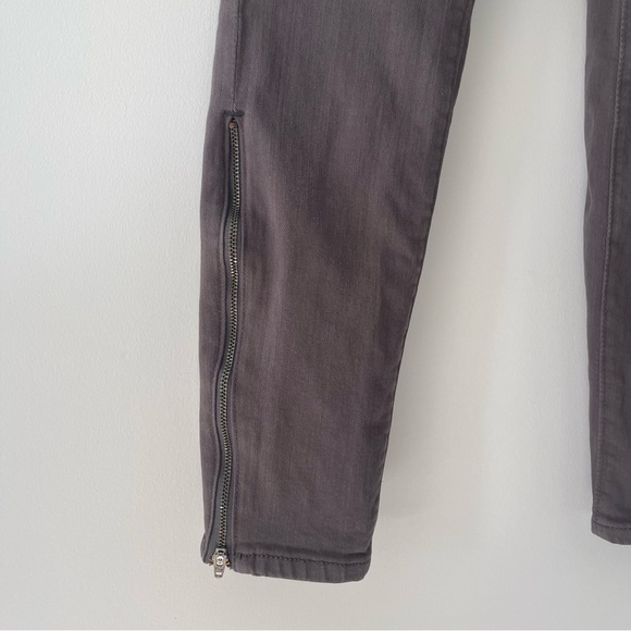 Anthropologie Pilcro and the Letterpress Grey Zipper Jeans Size 26 - Picture 9 of 9